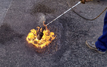 Eaton Bray flat roofing repairs