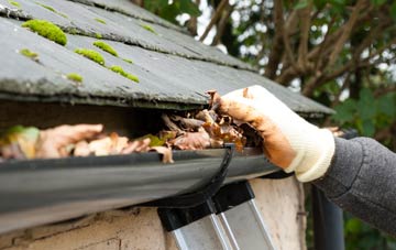 gutter cleaning Eaton Bray, Bedfordshire